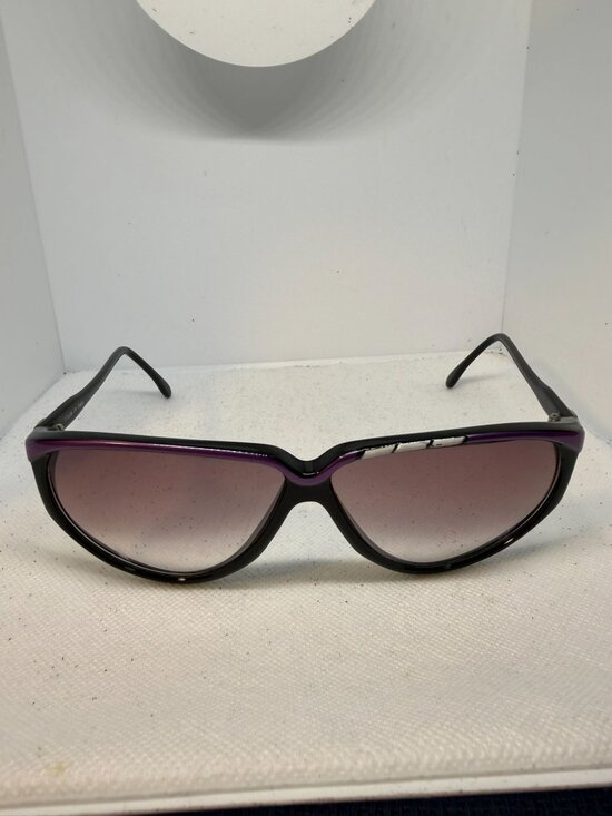 Vintage 80s Sover Black Purple Accent Temple Emblem Sunglasses Made in Italy main image 7